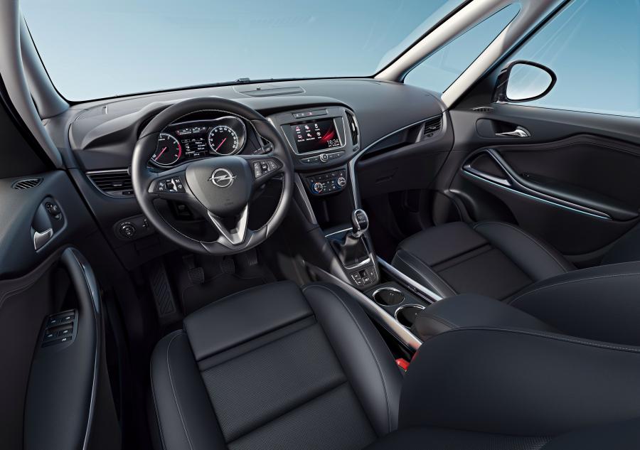 Интерьер Opel Zafira 2016 года  (фото 27 из 35)